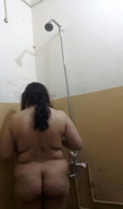 Indian Aunty ki gand ki photo